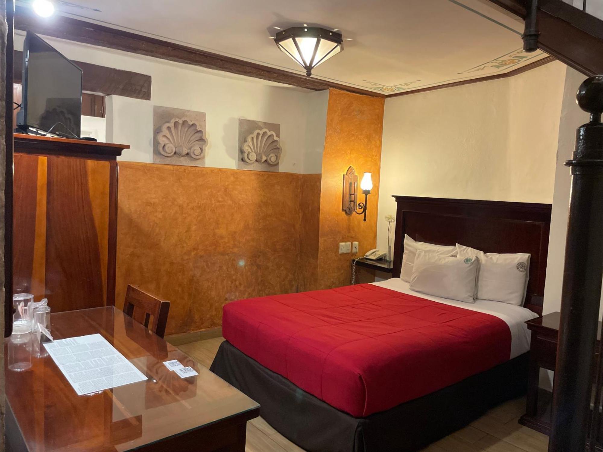 Hotel Historia มอเรเลีย ภายนอก รูปภาพ